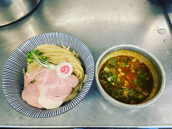 6AF8CCAD-6D3C-4E3D-B73E-